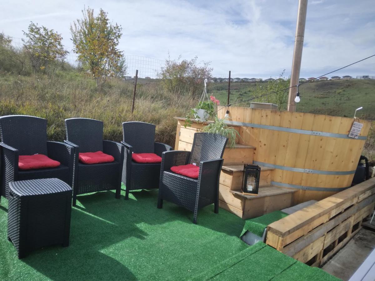 Tiny House Cluj With Jacuzzi Villa Sinnicoara Dış mekan fotoğraf